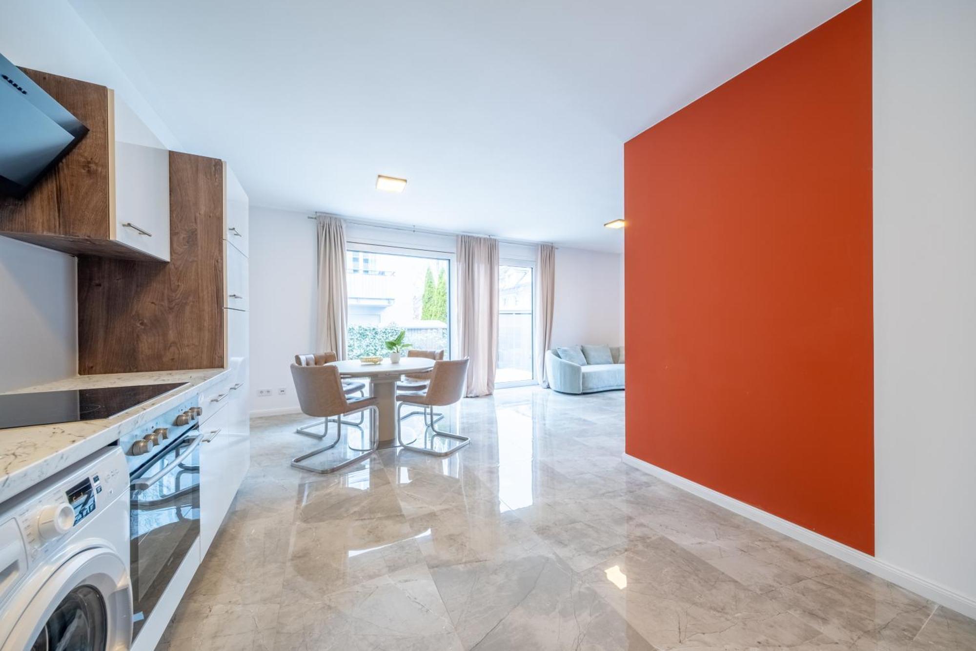 Fast Luxury Apartahotel