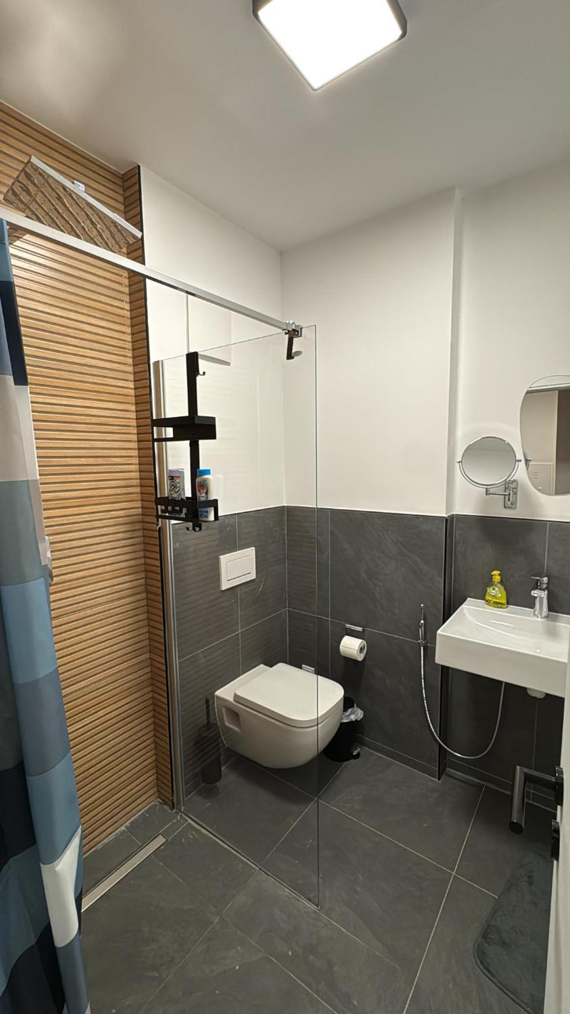 Fast Luxury Apartahotel *